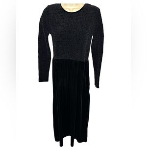 Sarah Chapman Midi Black Velvet Dress Vintage Long Sleeve w/ textured top Small